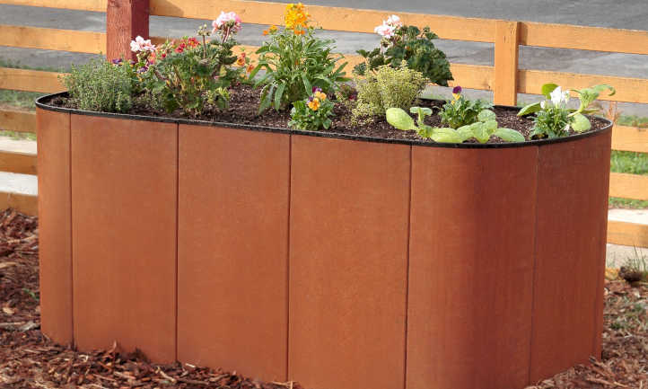 Why should you use Corten Steel Planters in your Garden